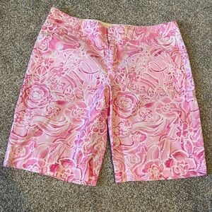 Lilly Pulitzer Pink Floral Flat Front Bermuda Shorts Sz 2